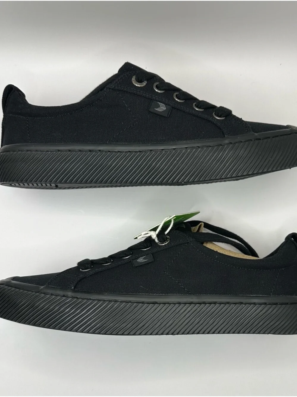 **NEW** Cariuma OCA Low-Top Sneaker size 6.5 women/5men - Picture 4 of 6